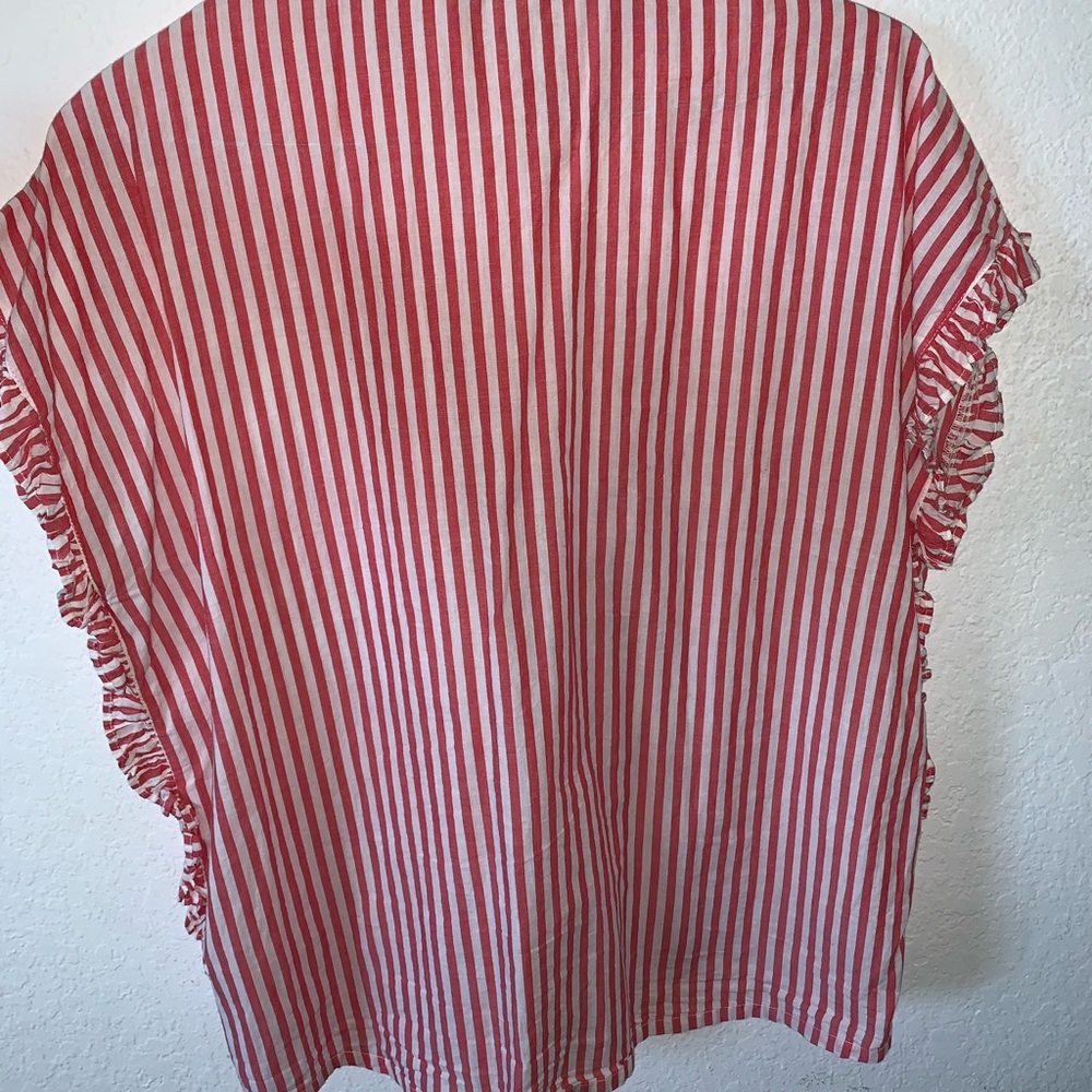 Button down Top - Picture 3 of 3